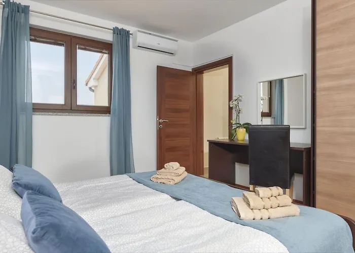 וילה Bartona For 8 Persons With Private Swimmingpool *