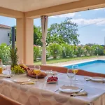 Bartona For 8 Persons With Private Swimmingpool Villa