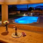 Bartona For 8 Persons With Private Swimmingpool Villa *