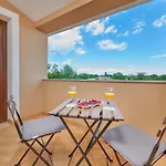 Bartona For 8 Persons With Private Swimmingpool Villa